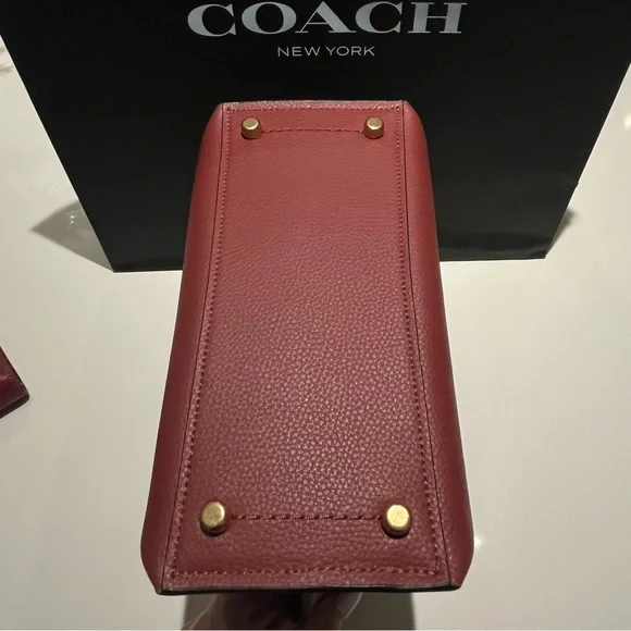 Coach 24 Willow Berry Handle & Strap Tote - Picture 5 of 13